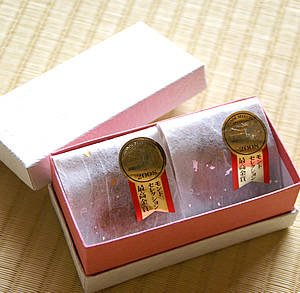 紀州の完熟南高梅干通販専門店の深見梅店がフルーツ梅干をプチギフトにしました。